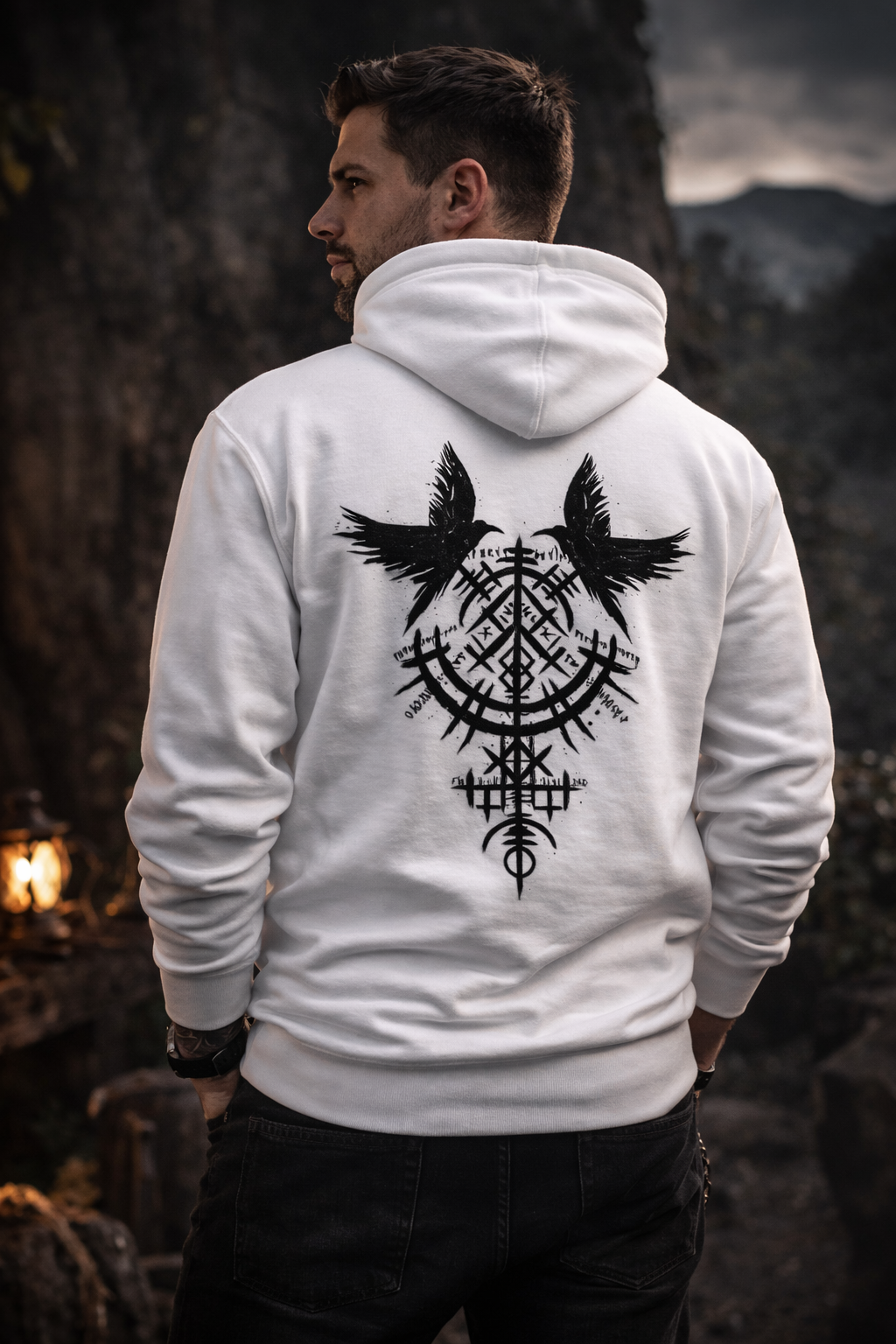 Hoodie Viking Premium – Héritage des Guerriers du Nord. - Nordikfuri